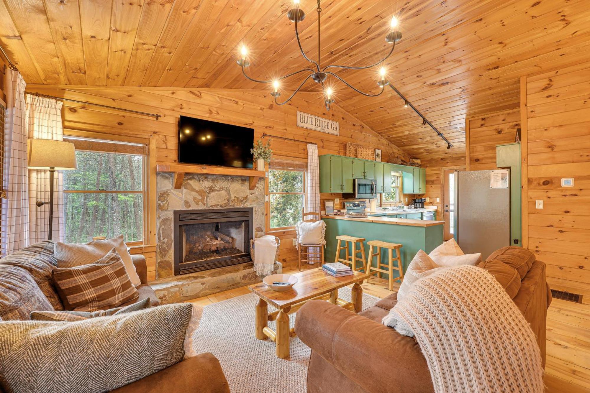 Cozy Cabin In Private Location With Hot Tub And Grill! Blue Ridge Exteriér fotografie