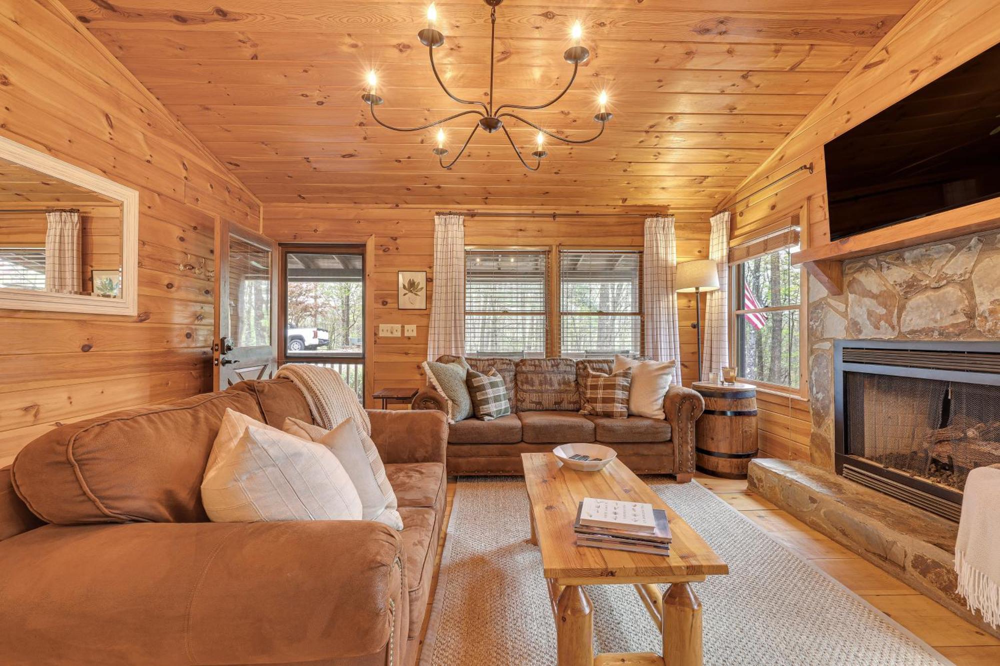 Cozy Cabin In Private Location With Hot Tub And Grill! Blue Ridge Exteriér fotografie