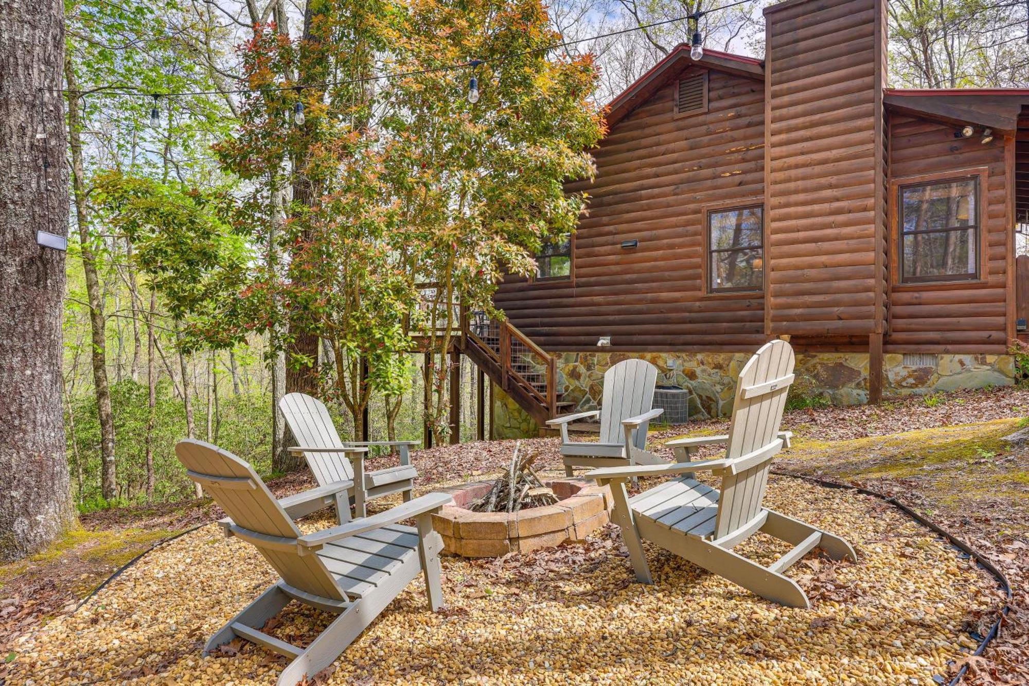 Cozy Cabin In Private Location With Hot Tub And Grill! Blue Ridge Exteriér fotografie